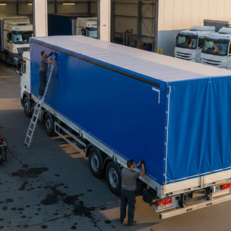 Création et réparation de bâche de Camion